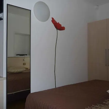 Hotel Aurora 2*
